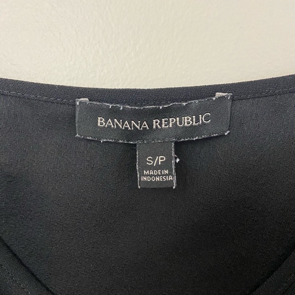 Banana Republic Blouse - Picture 2 of 2